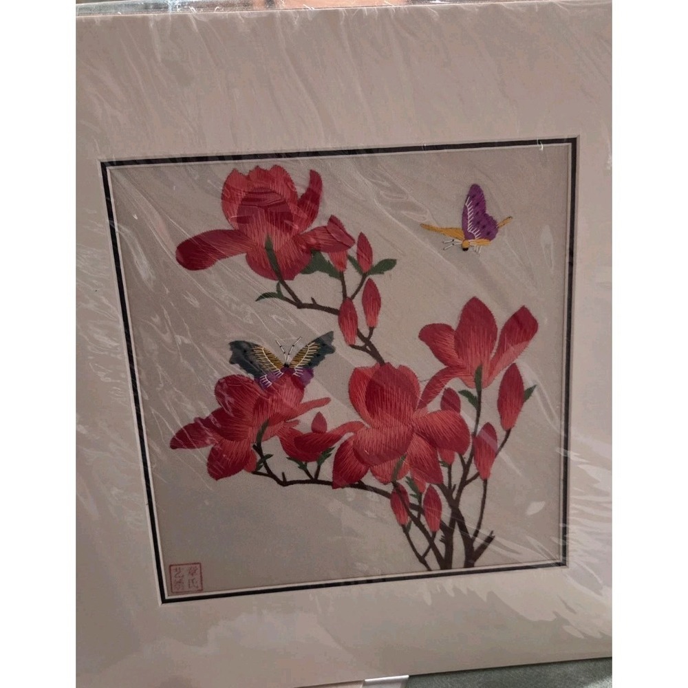 JAPANESE LANDSCAPE RED BLOSSOMS BUTTERFLY SILK EMBROIDERED TAPESTRY